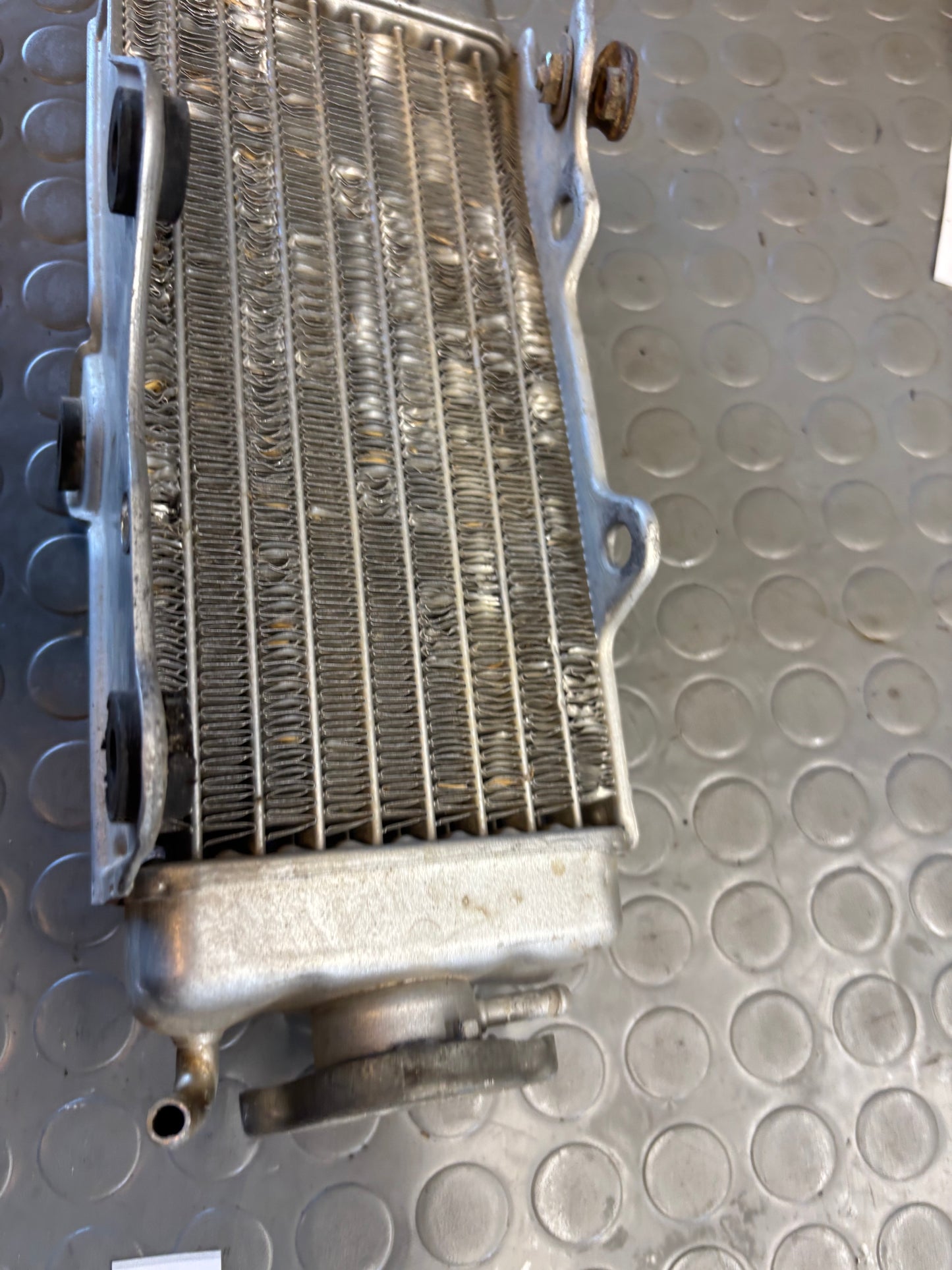RADIATORE DESTRO RADIATOR HUSQVARNA SM WRE WR CR  94-98