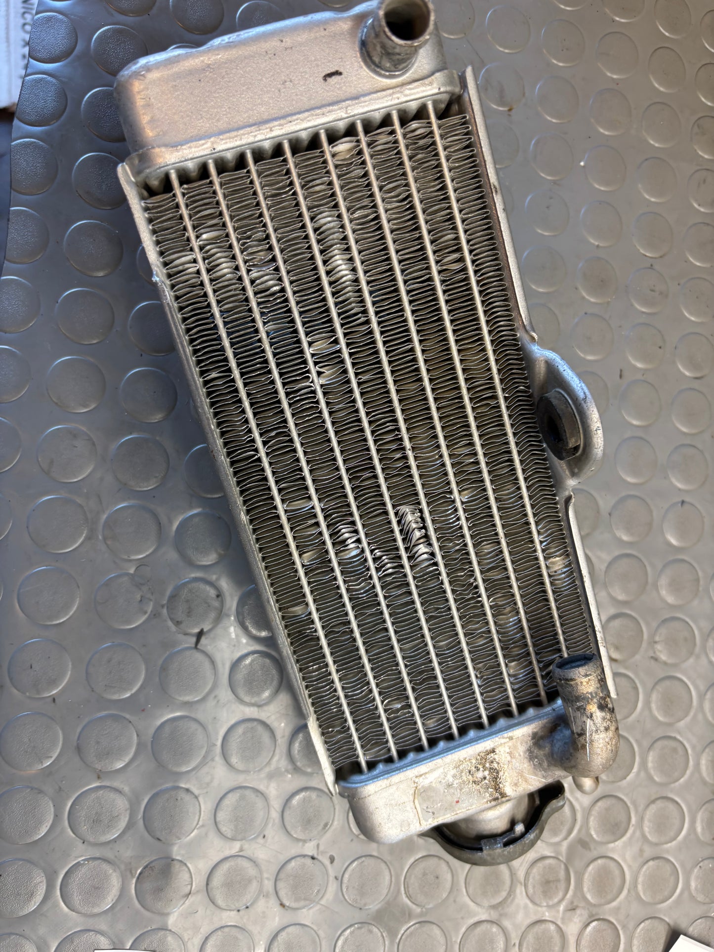 RADIATORE DESTRO RADIATOR HUSQVARNA SM WRE WR CR  94-98