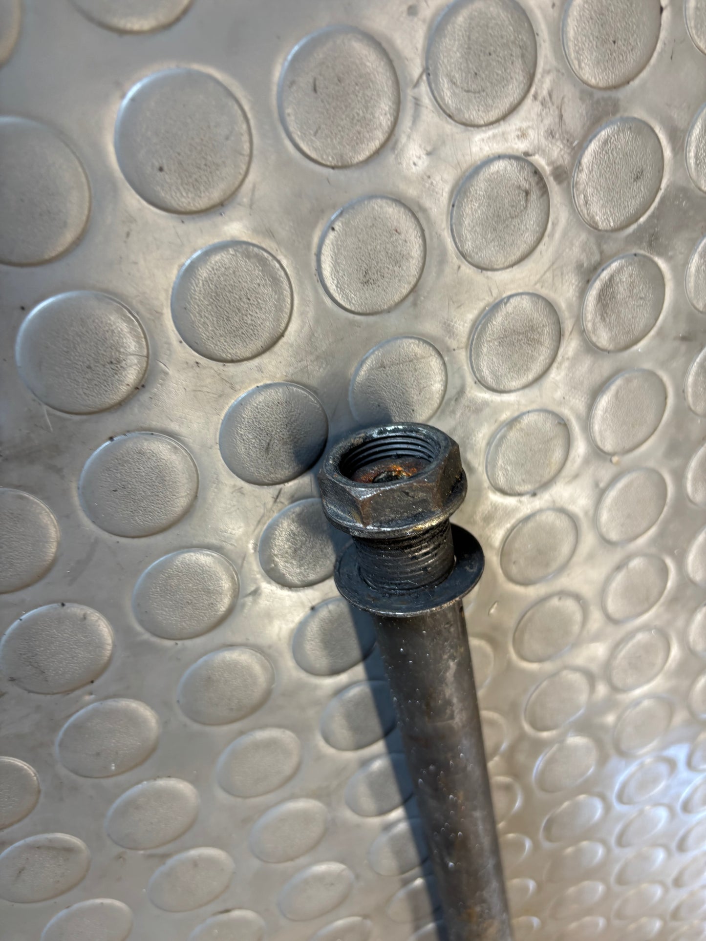 PERNO RUOTA POSTERIORE HUSQVARNA SM WRE 125 1998-2013