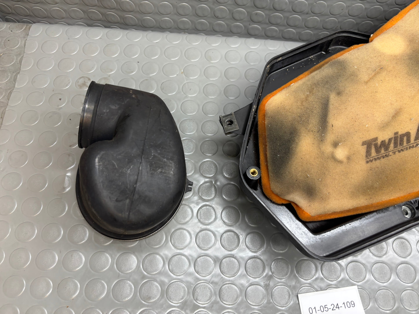 CASSA FILTRO AIRBOX HUSQVARNA SM TE 610 05-2009