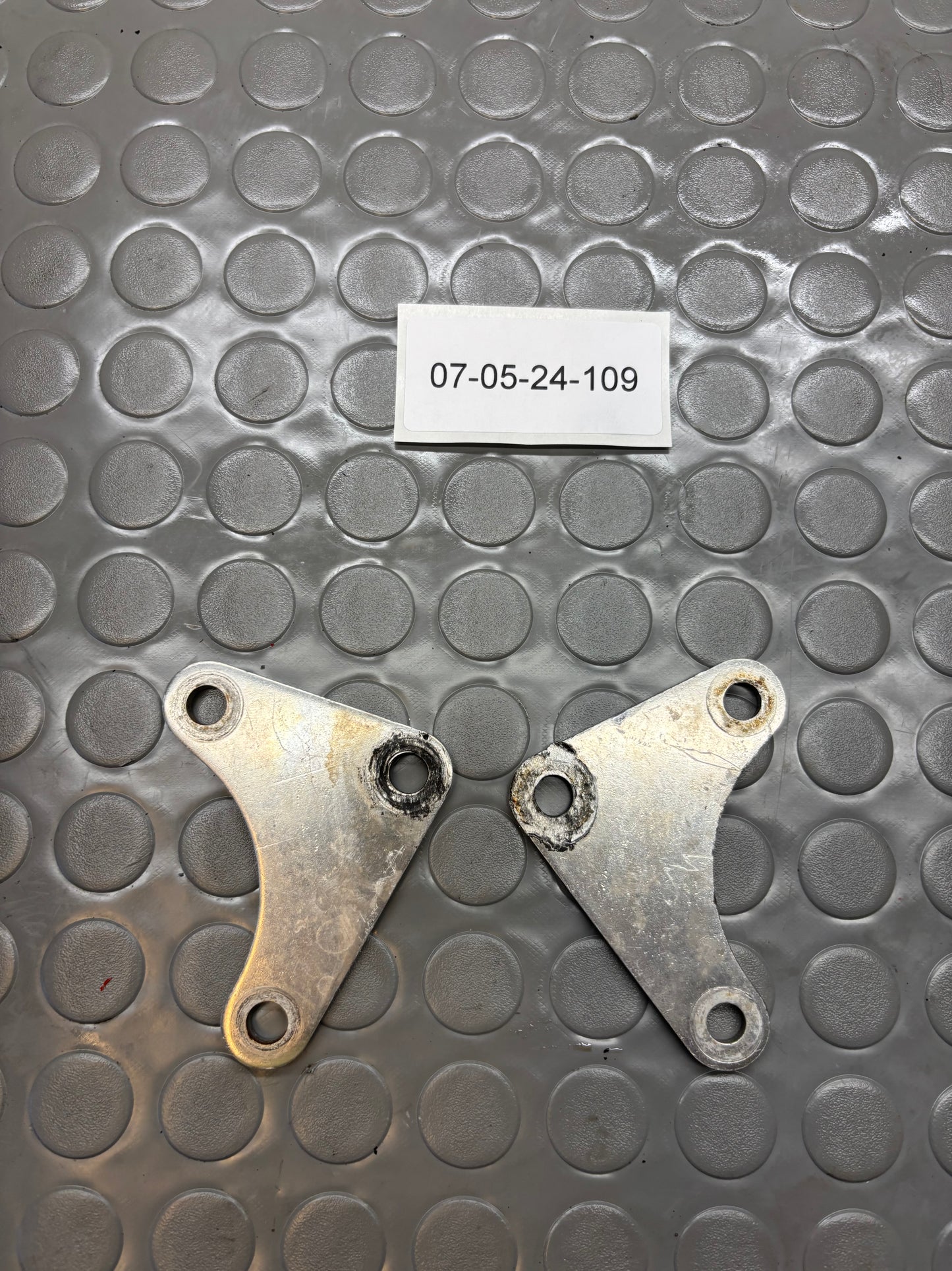 STAFFE SUPPORTO MOTORE HUSQVARNA SM TE 610 05-2009