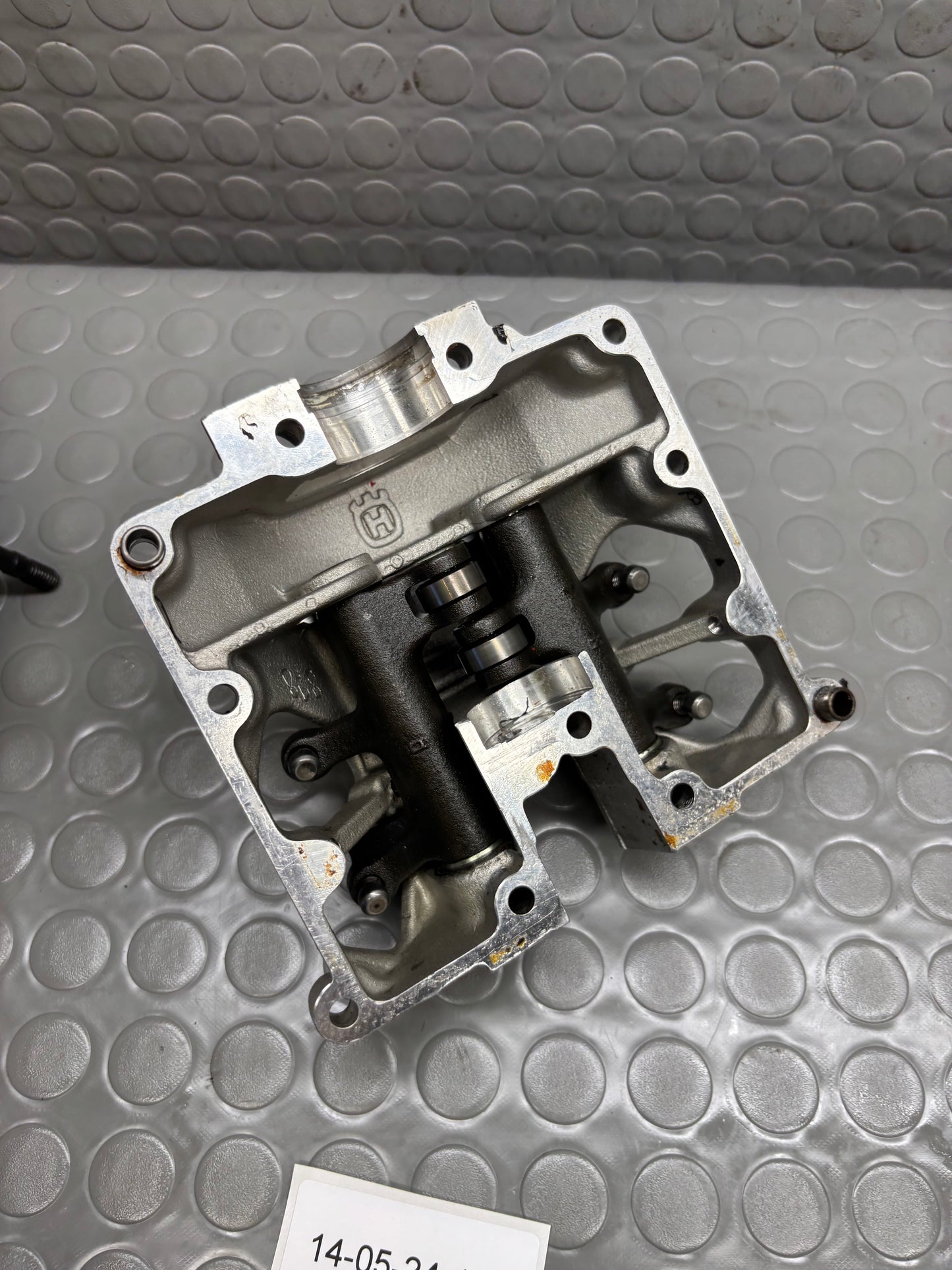 COPERCHIO TESTA TESTATA MOTORE HEAD ENGINE HUSQVARNA SM TE 610 05-2009