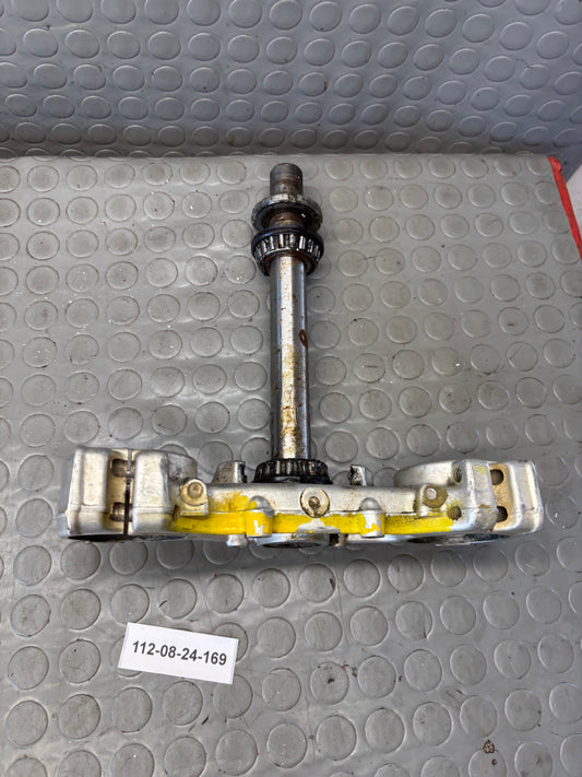 PIASTRA DI STERZO INFERIORE HUSQVARNA WR CR 125 250 98-2008
