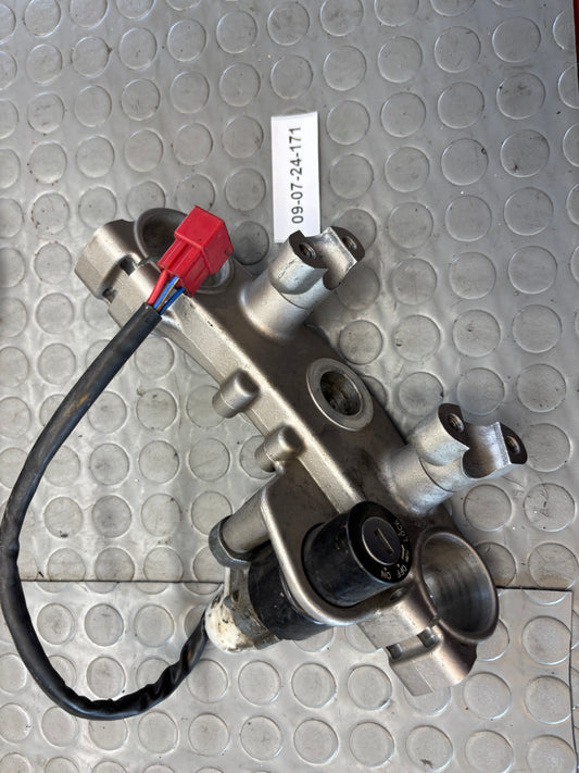 PIASTRA DI STERZO SUPERIORE YAMAHA WR 125 X 2008-2017
