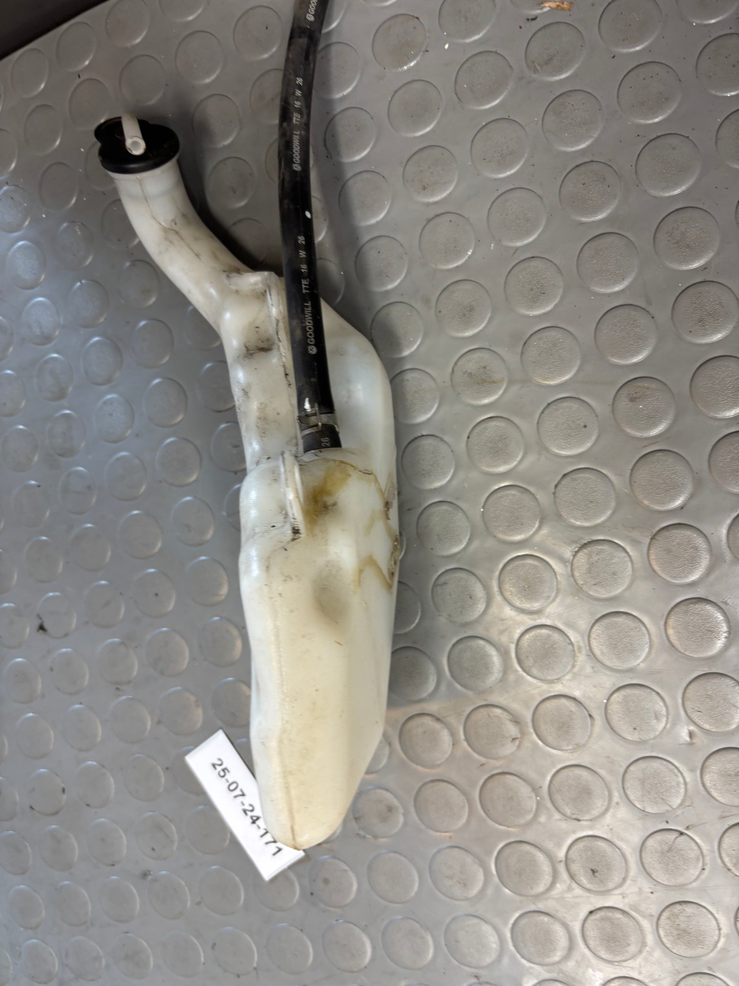 VASCHETTA LIQUIDO RADIATORE YAMAHA WR 125 X 2008-2017