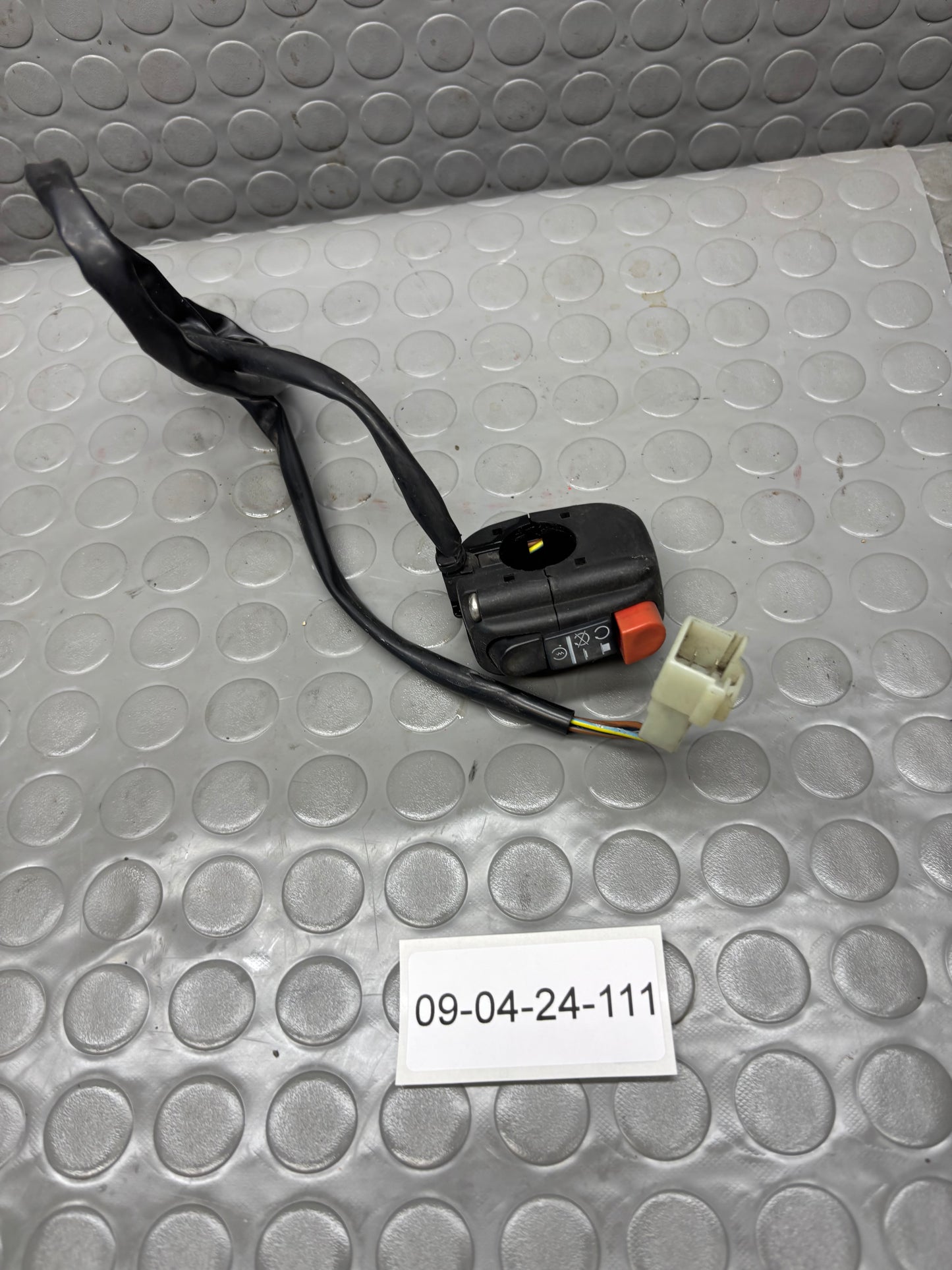 BLOCCHETTO ACCENSIONE SPEGNIMENTO HUSQVARNA SMS 125 4T 2010-2013