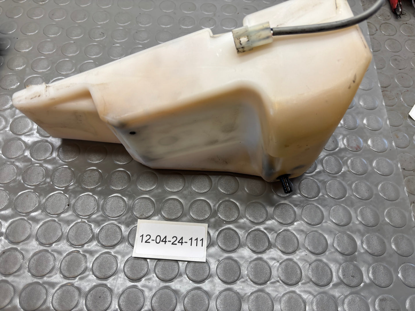 VASCHETTA LIQUIDO RADIATORE SUPPORTO BATTERIA HUSQVARNA SM WRE 125 98-2013