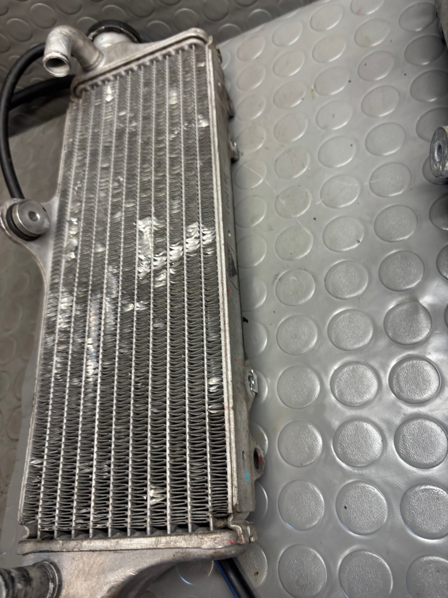 RADIATORE DESTRO RIGHT RADIATOR HUSQVARNA SM WRE WR CR 125 98/2013