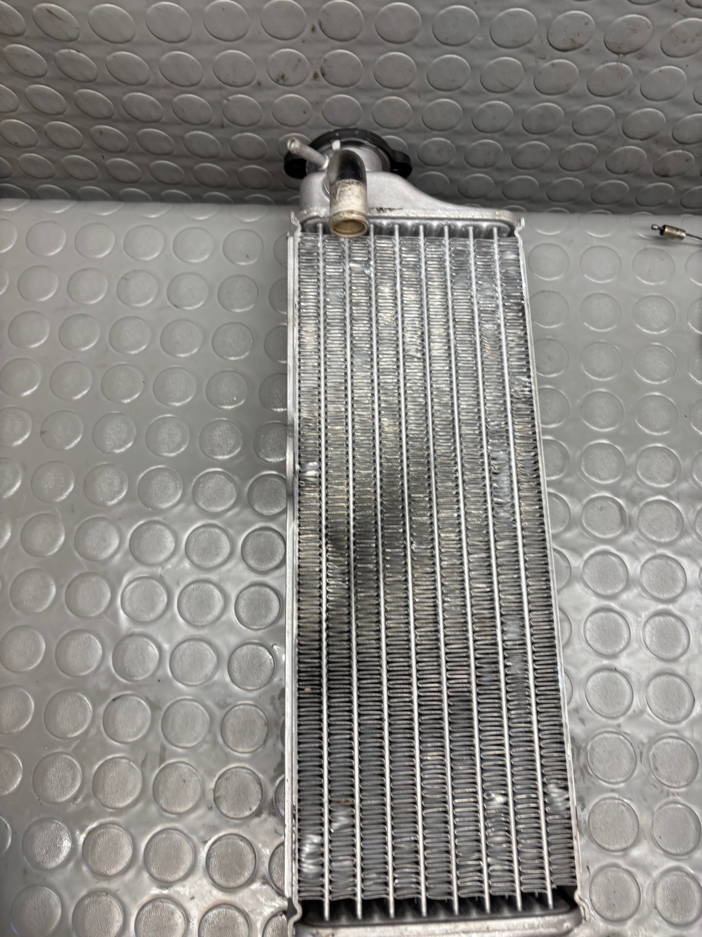 RADIATORE DESTRO RADIATOR HUSQVARNA SM WRE WR CR  98-2013