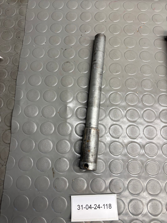 PERNO RUOTA ANTERIORE HUSQVARNA SM WRE 125 1998-2013