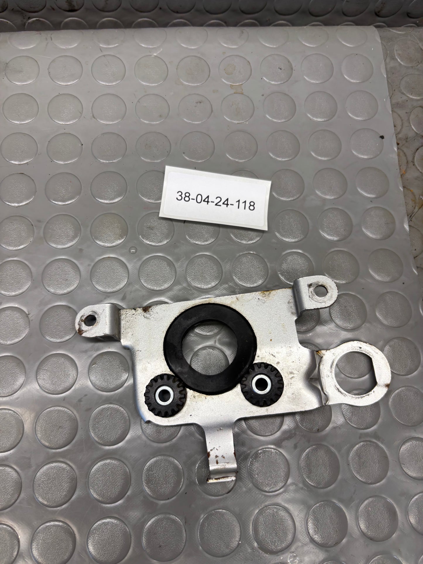STAFFA SUPPORTO CONTACHILOMETRI HUSQVARNA SM WRE 125 98-2005