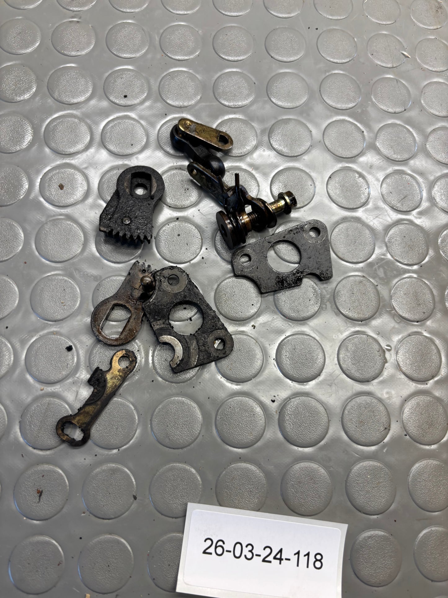 STAFFETTE VALVOLA DI SCARICO EXHAUST VALVE HUSQVARNA WR 250 98-2013