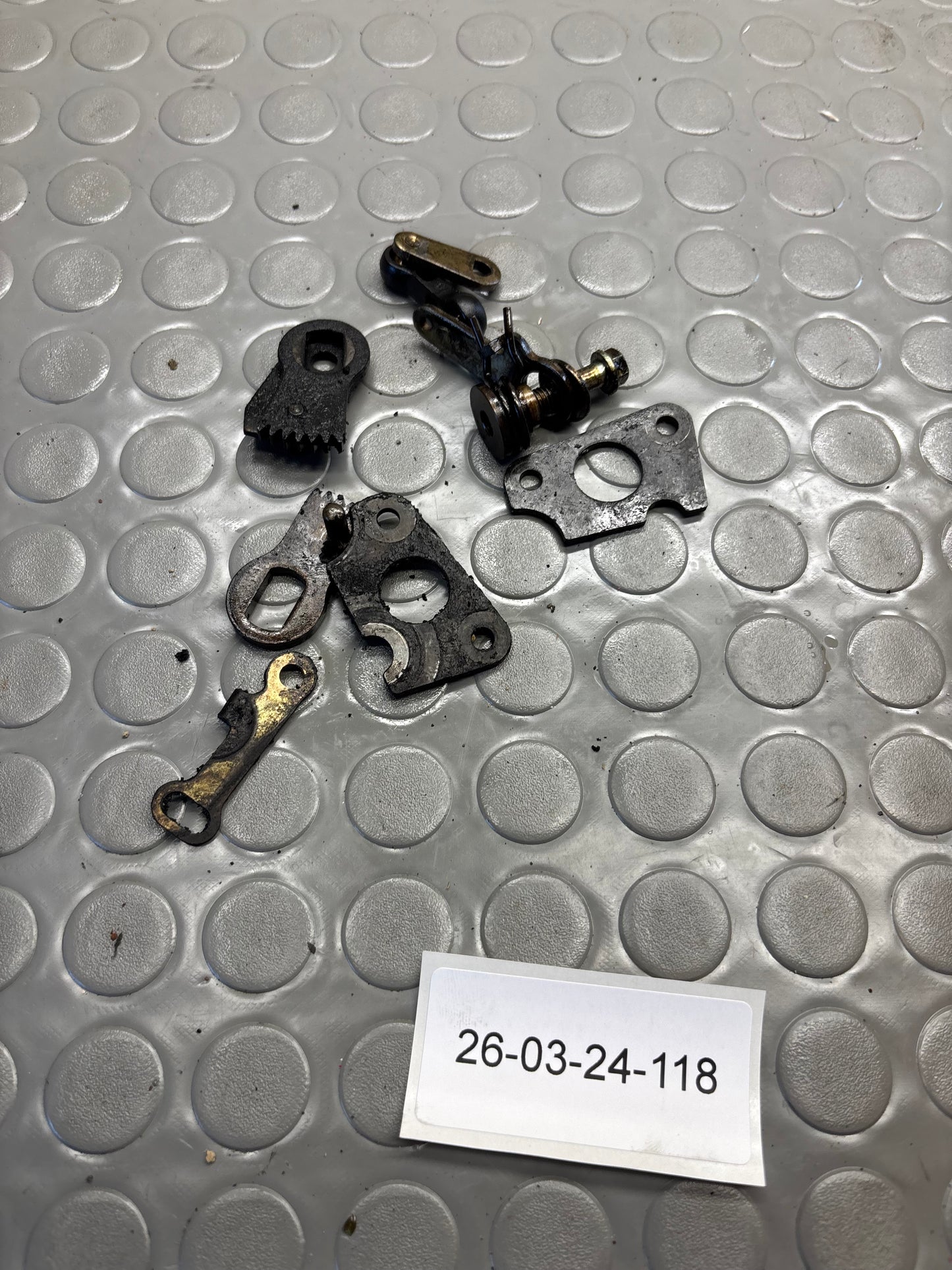 STAFFETTE VALVOLA DI SCARICO EXHAUST VALVE HUSQVARNA WR 250 98-2013
