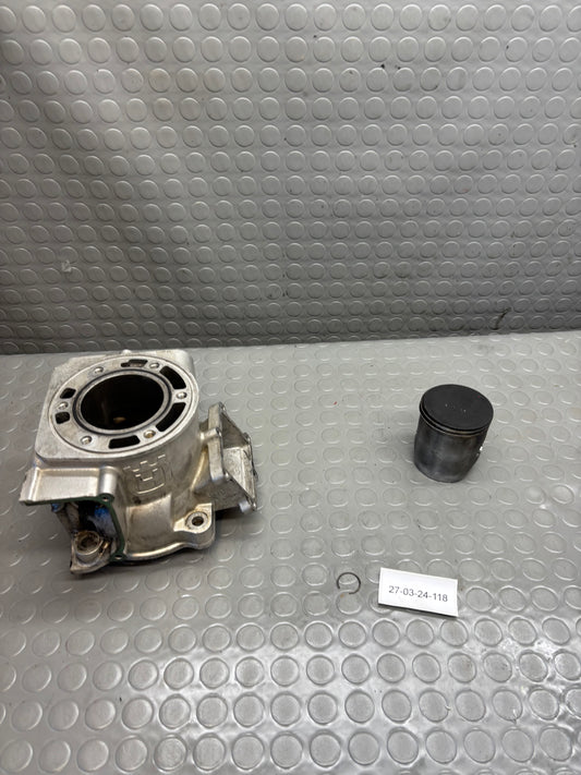 GRUPPO TERMICO CILINDRO + PISTONE CYLINDER HUSQVARNA WR 250 98-2013