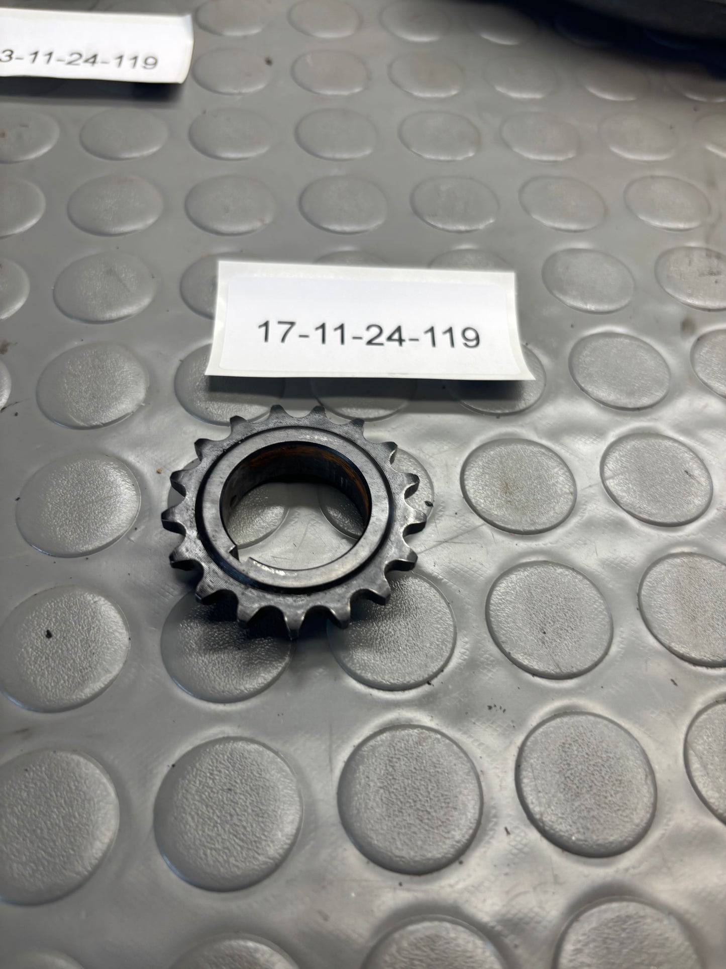 INGRANAGGIO CATENA DISTRIBUZIONE ALBERO MOTORE HUSQVARNA SM 510 05-06-07