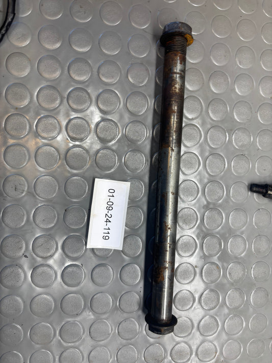 PERNO RUOTA POSTERIORE HUSQVARNA SM WRE 125 1998-2013