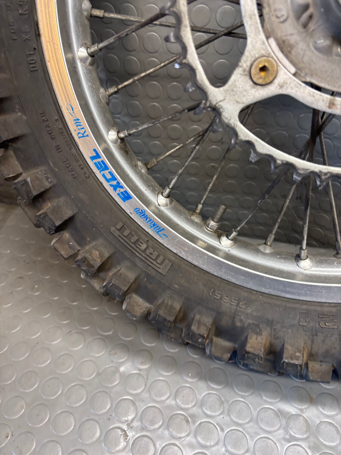 CERCHIO RUOTA POSTERIORE EXCELL 18 HUSQVARNA WR 250 98-2013