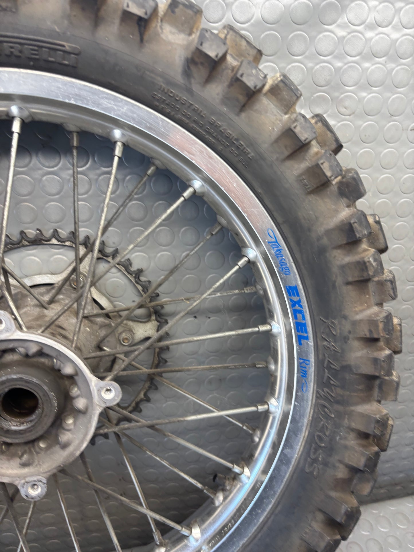 CERCHIO RUOTA POSTERIORE EXCELL 18 HUSQVARNA WR 250 98-2013