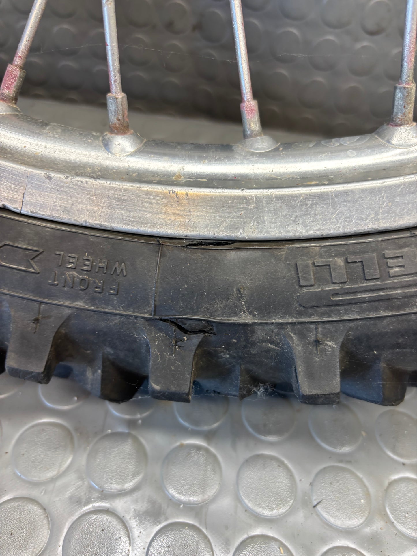 CERCHIO RUOTA ANTERIORE HUSQVARNA WR CR  2002-2013