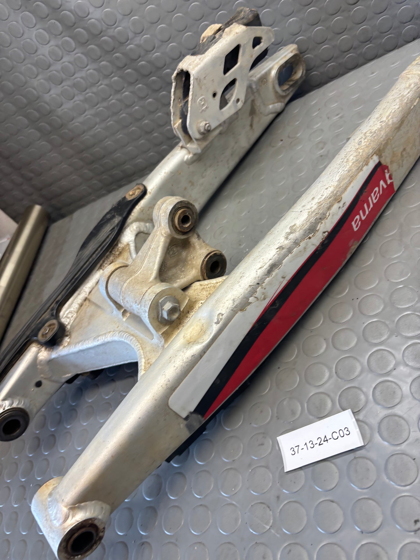 FORCELLONE SWINGARM HUSQVARNA TE TC 250 08-2013