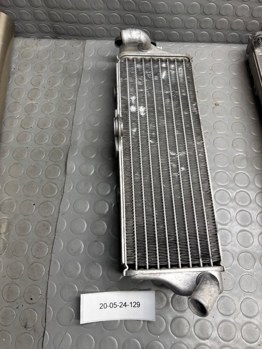RADIATORE DESTRO RIGHT RADIATOR HUSQVARNA SM TE 610 2005-2009