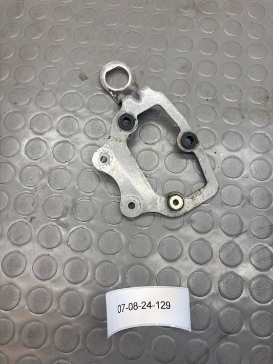 STAFFA SUPPORTO CONTACHILOMETRI HUSQVARNA SM WRE 125 06-2013