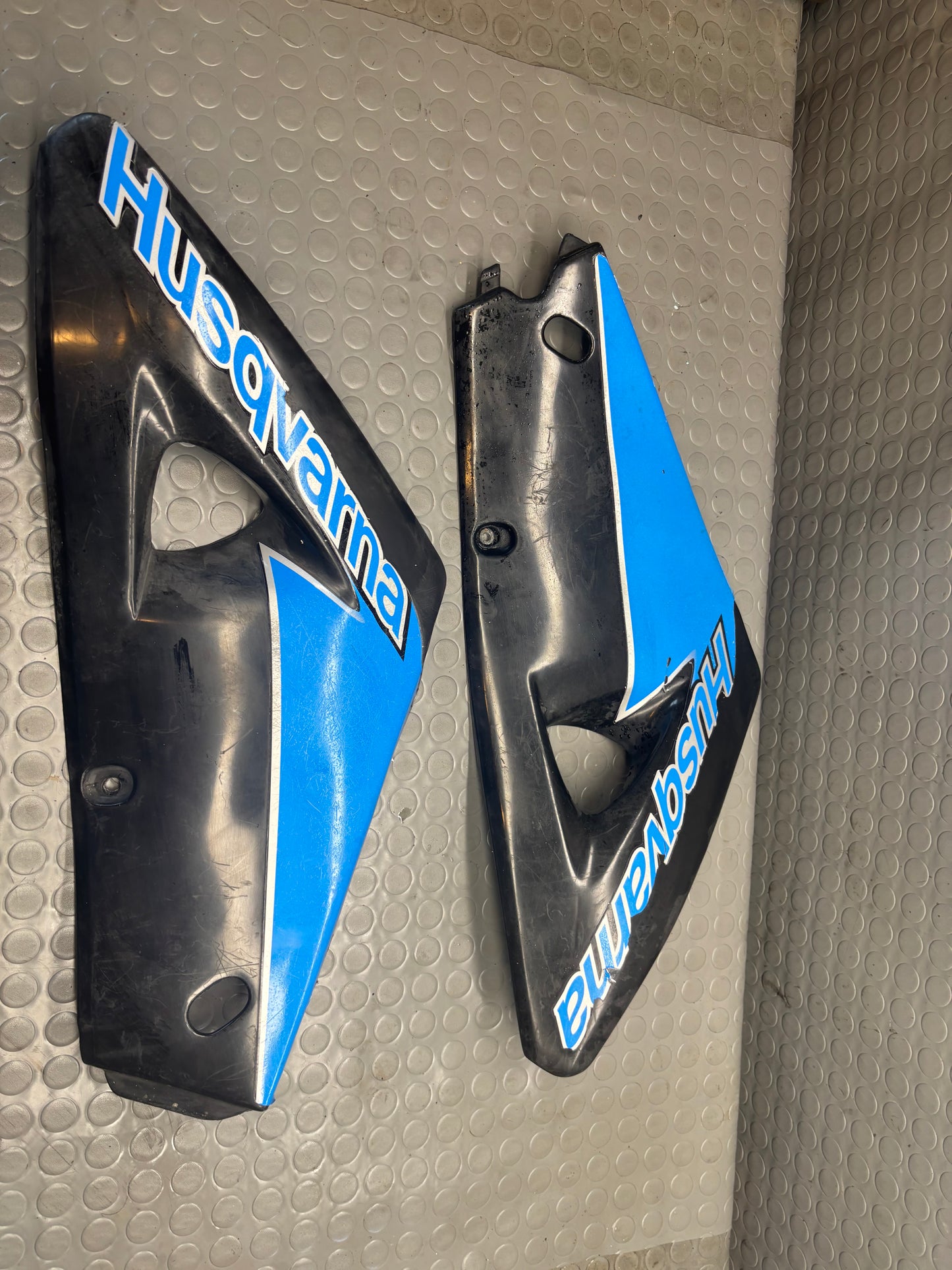 COPPIA CONVOGLIATORI HUSQVARNA SM WRE WR CR 125 98-2005