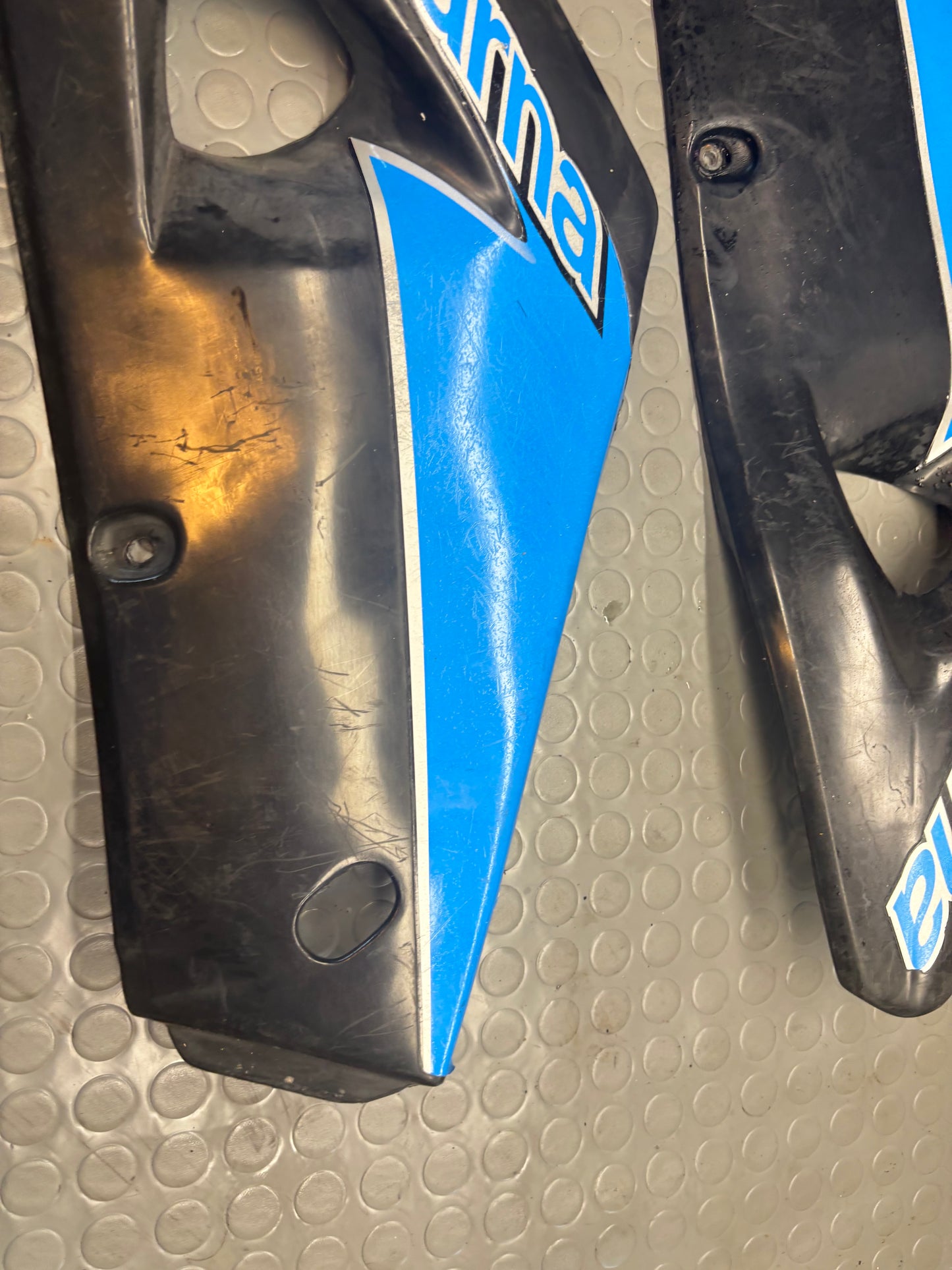 COPPIA CONVOGLIATORI HUSQVARNA SM WRE WR CR 125 98-2005