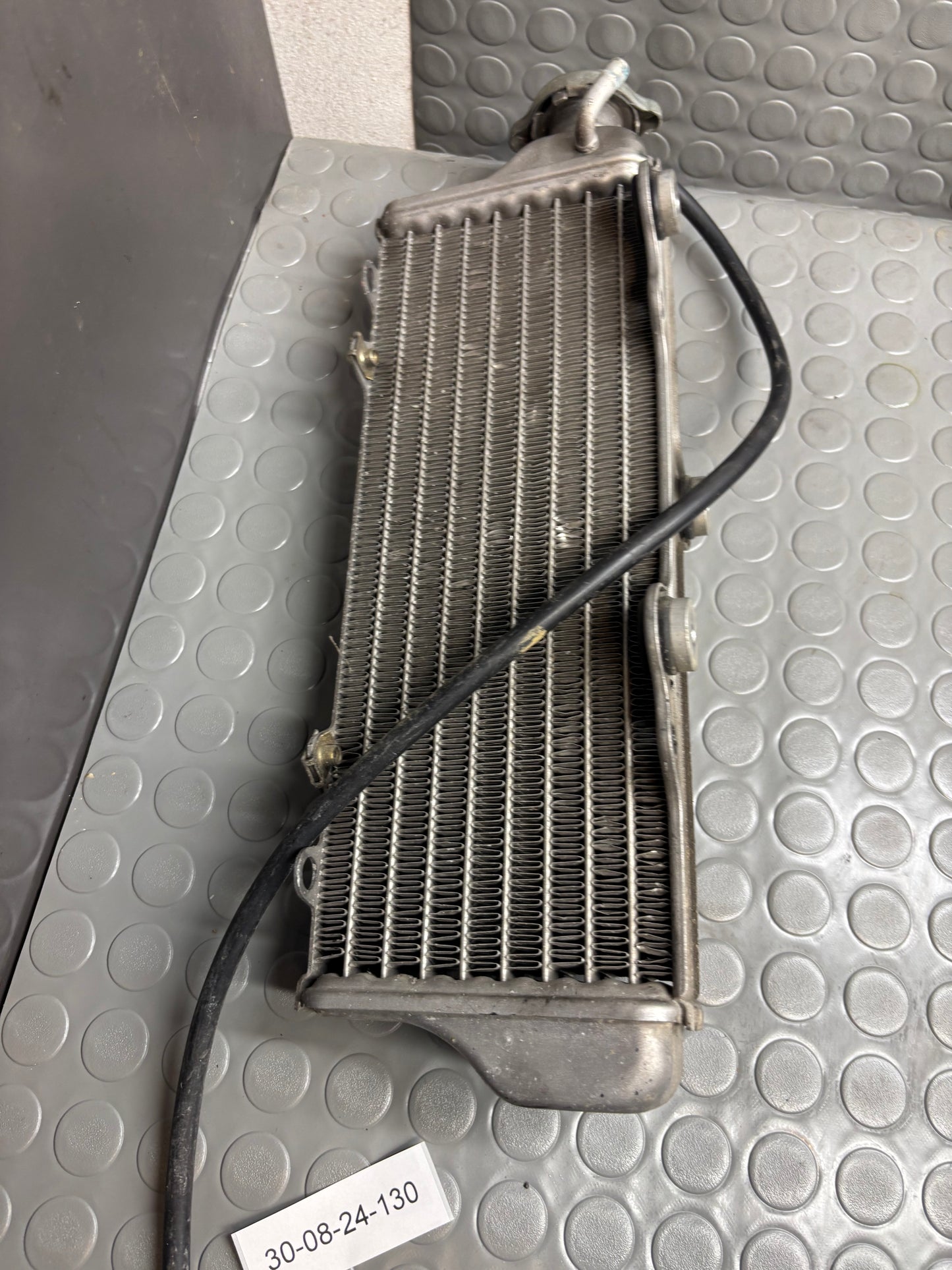 RADIATORE DESTRO RADIATOR HUSQVARNA SM WRE WR CR  98-2013