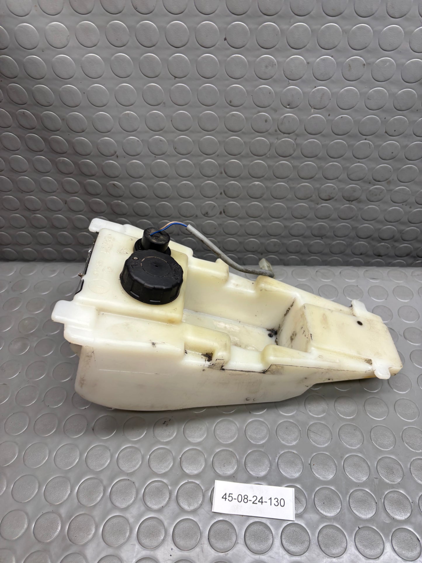 VASCHETTA LIQUIDO RADIATORE SUPPORTO BATTERIA HUSQVARNA SM WRE 125 98-2013