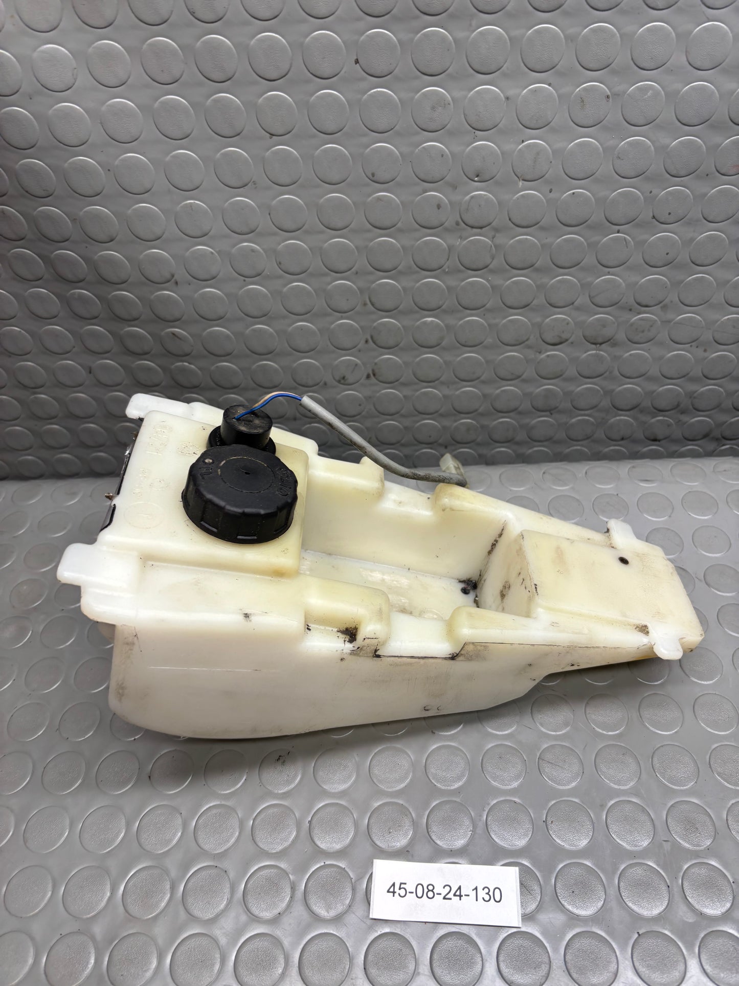 VASCHETTA LIQUIDO RADIATORE SUPPORTO BATTERIA HUSQVARNA SM WRE 125 98-2013