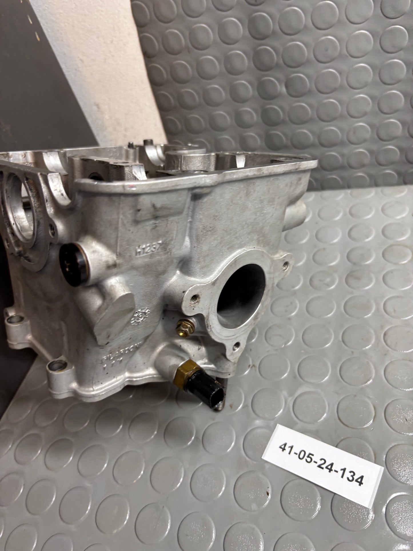 TESTA TESTATA MOTORE HEAD ENGINE HUSQVARNA SM TE 610 05-2009