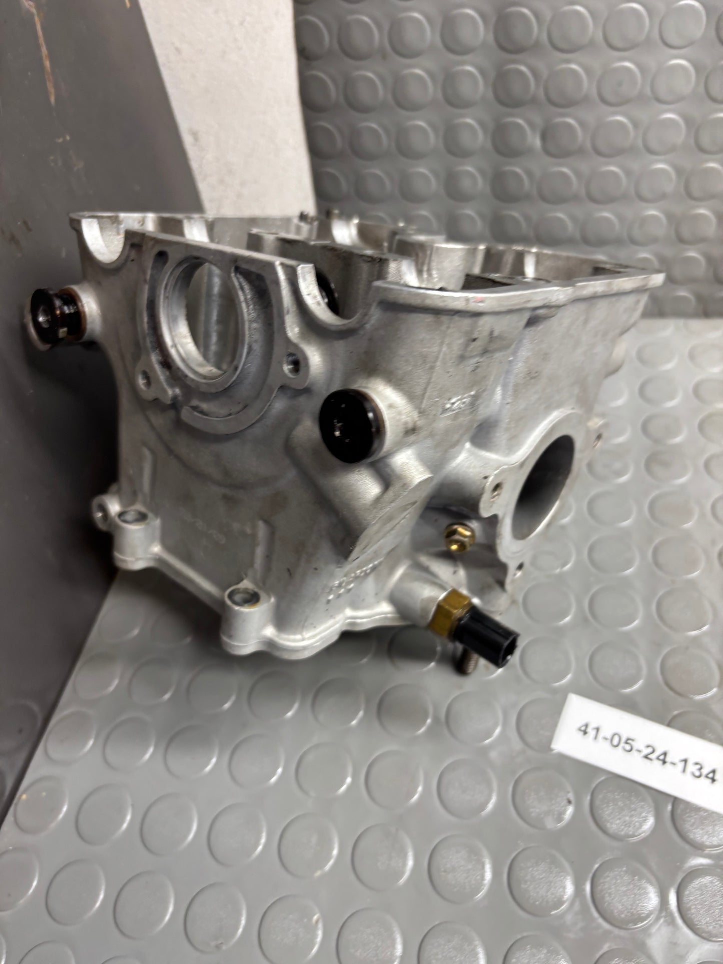 TESTA TESTATA MOTORE HEAD ENGINE HUSQVARNA SM TE 610 05-2009