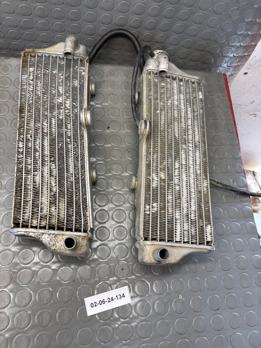 COPPIA RADIATORI HUSQVARNA SM WRE WR CR 125 98-2013