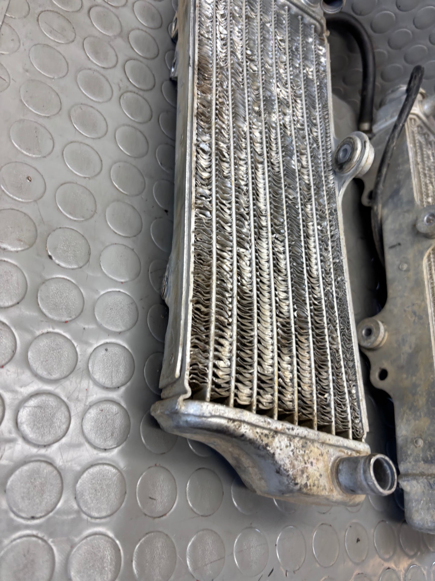 COPPIA RADIATORI HUSQVARNA SM WRE WR CR 125 98-2013