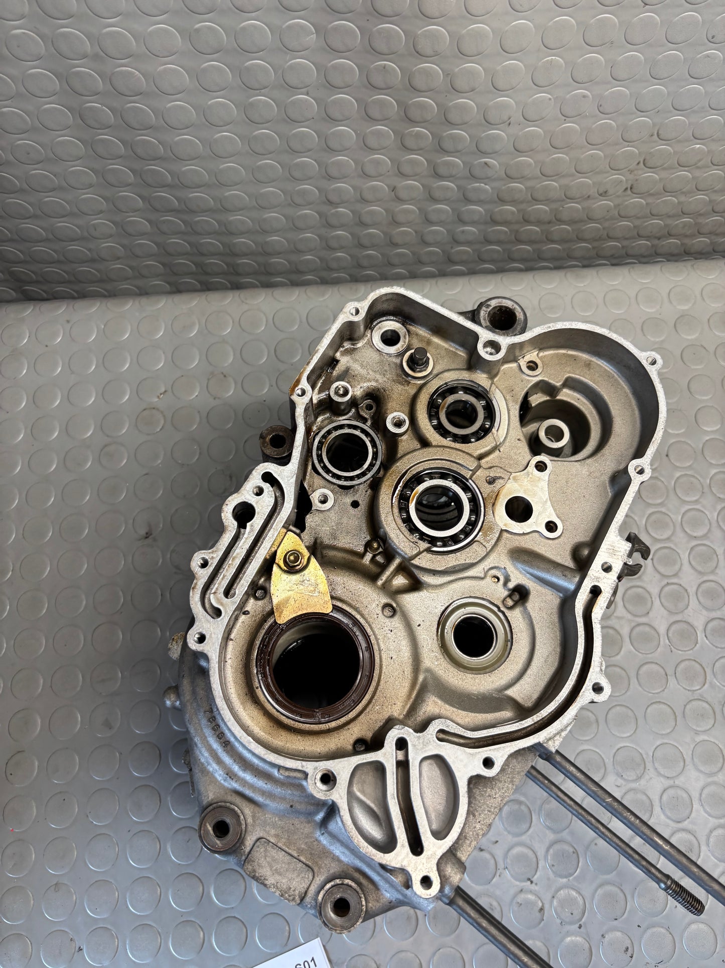 COPPIA CARTER MOTORE ENGINE CRANKCASE HUSQVARNA SM TE 610 05-2009