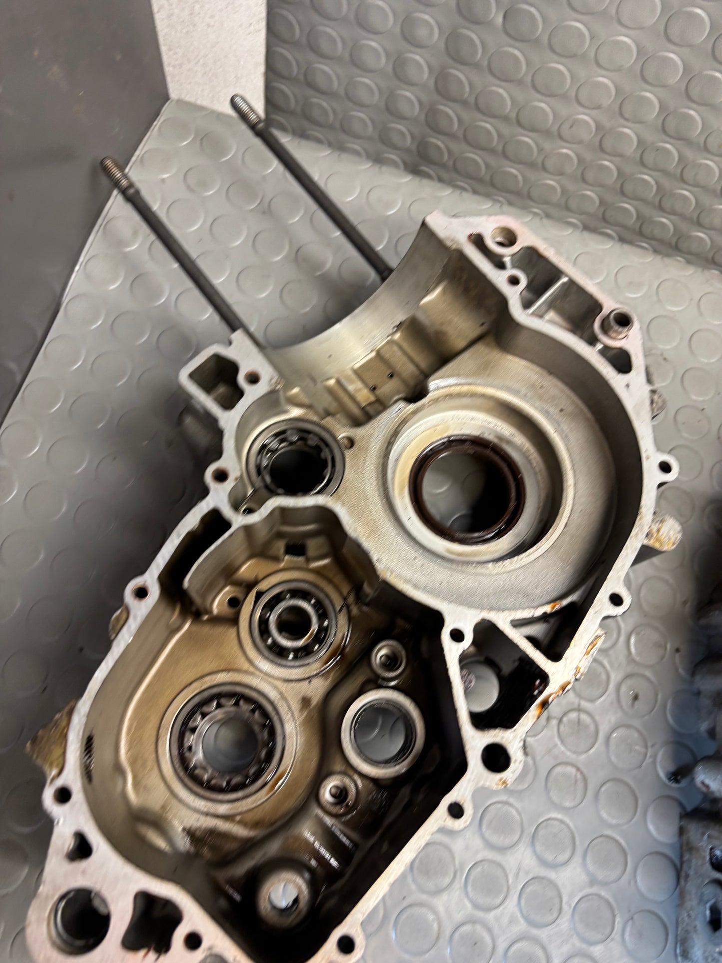 COPPIA CARTER MOTORE ENGINE CRANKCASE HUSQVARNA SM TE 610 05-2009
