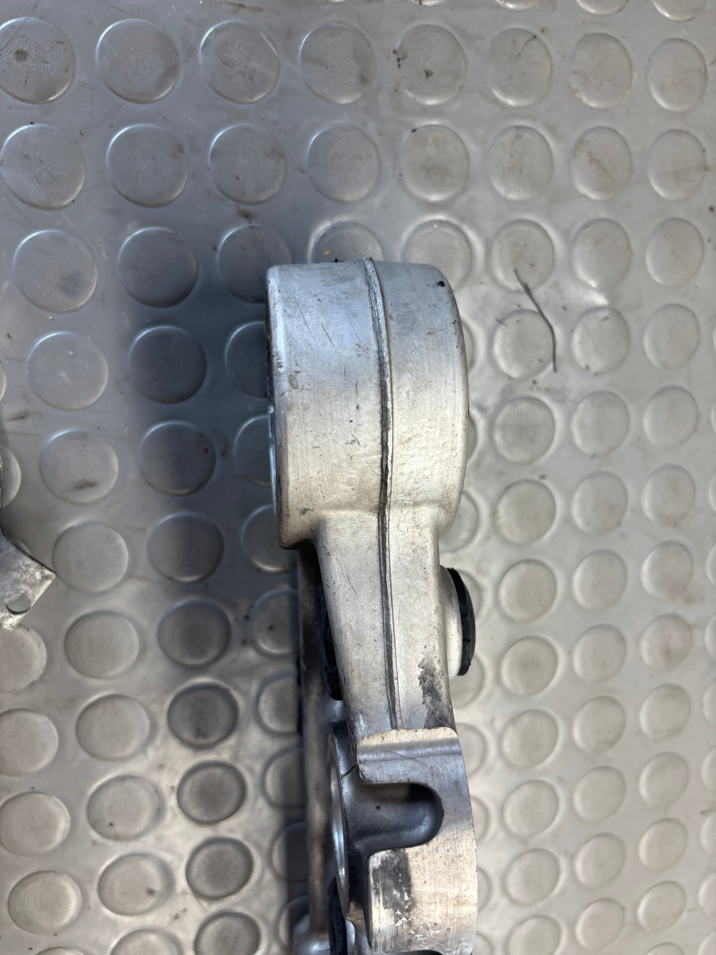 PIASTRA DI STERZO SUPERIORE HUSQVARNA SM 610 05-2009