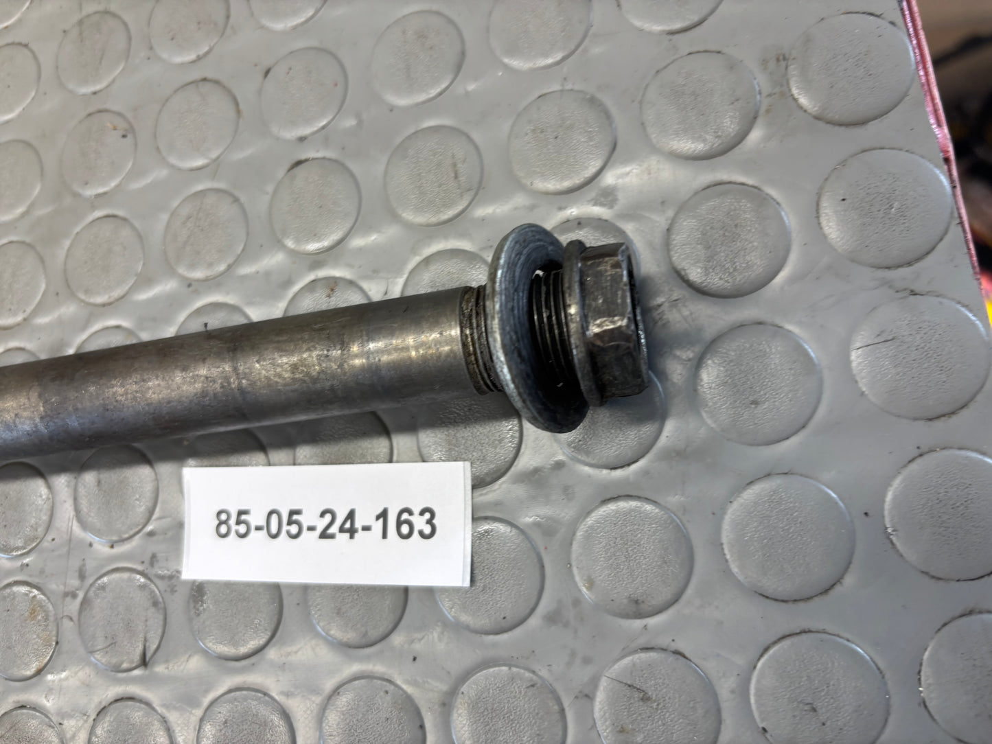 PERNO RUOTA POSTERIORE HUSQVARNA SM WRE 125 1998-2013
