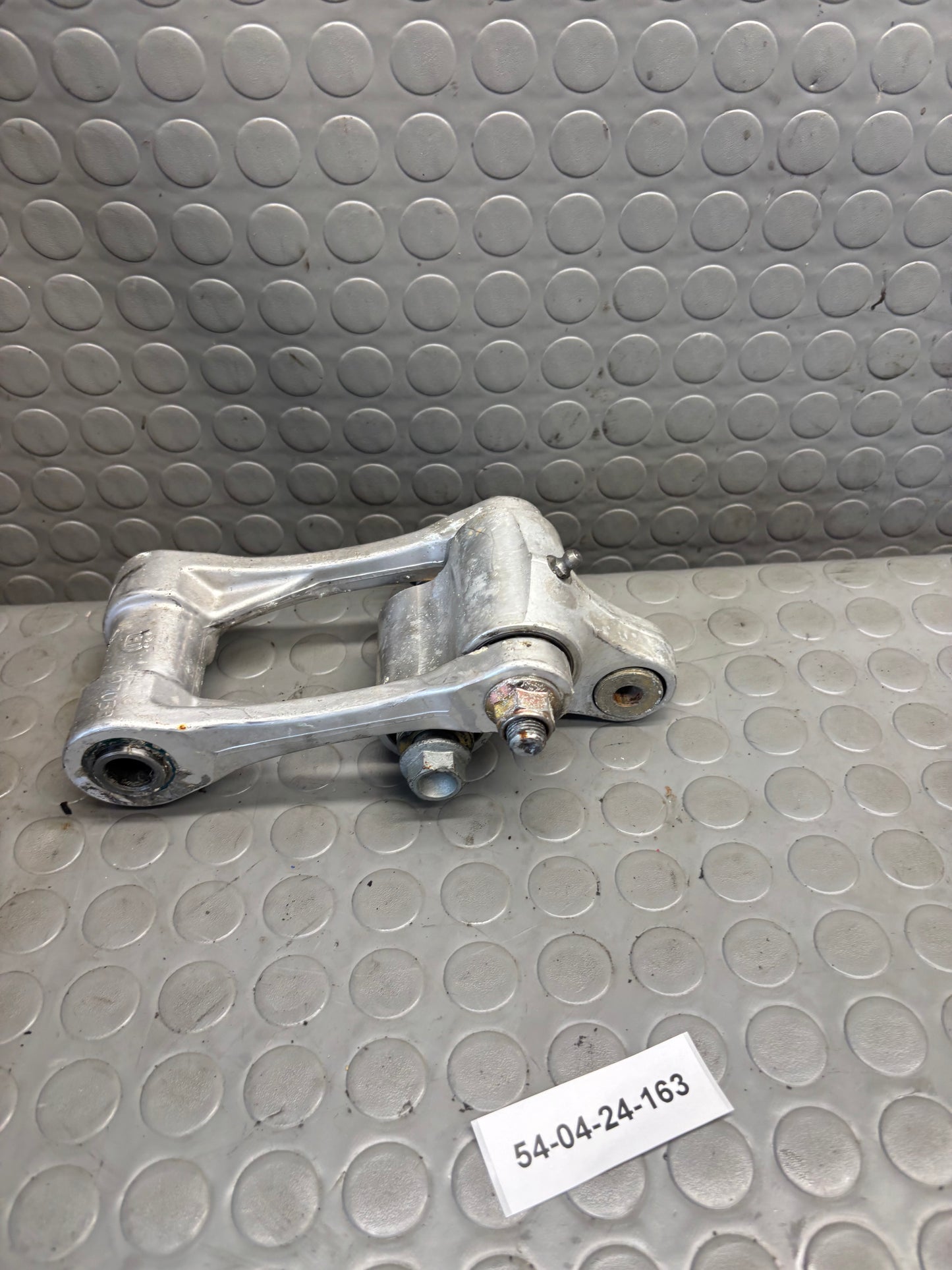 LEVERAGGIO FORCELLONE TELAIO LINK HUSQVARNA SM TE 610 05-2009