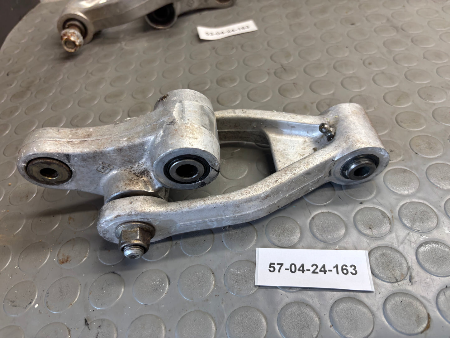 LEVERAGGIO FORCELLONE TELAIO LINK HUSQVARNA SM WRE 125 1998-2013