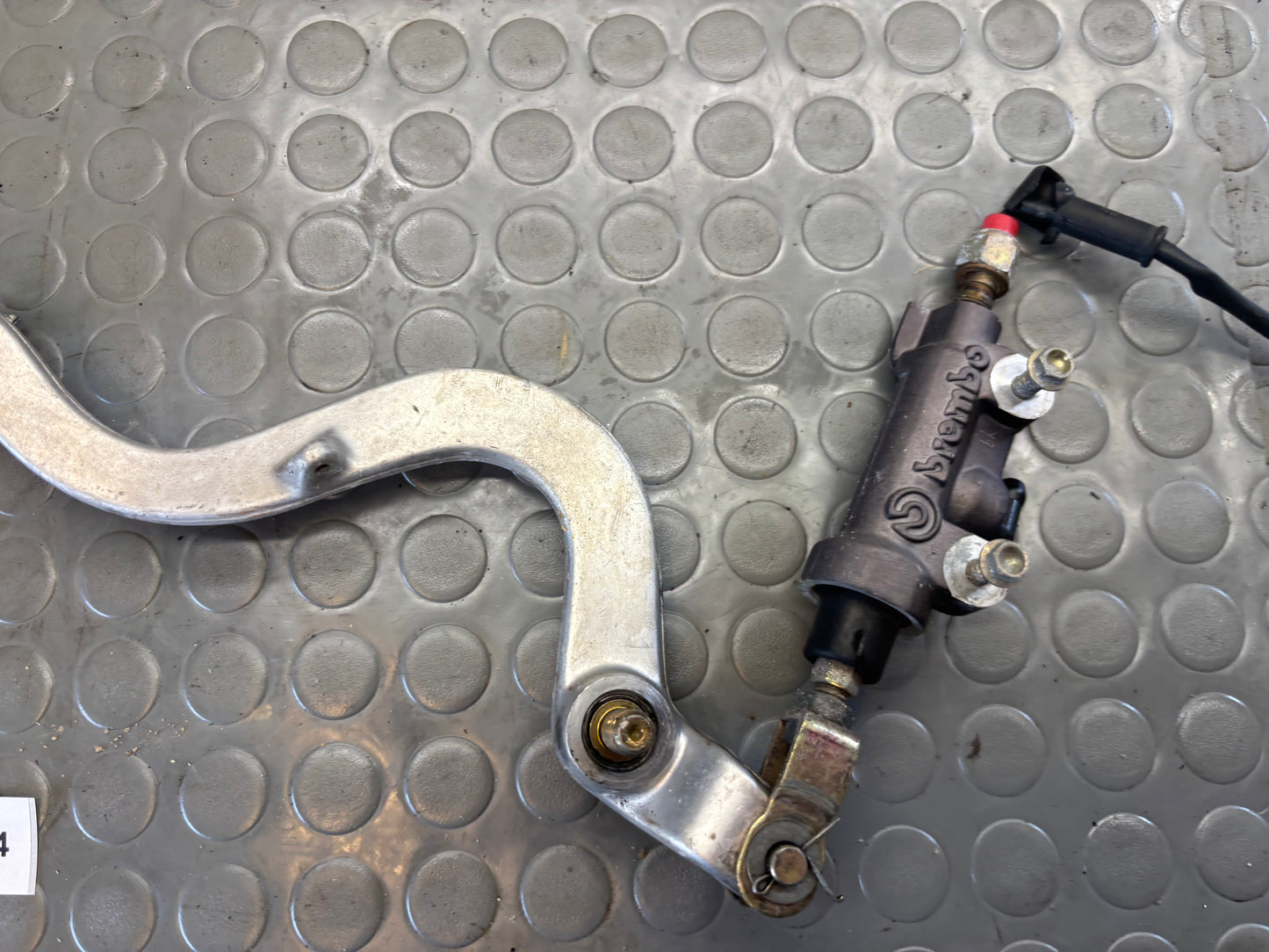 POMPA FRENO POSTERIORE BREMBO BRAKE PUMP + LEVA FRENO HUSQVARNA SM WRE WR CR 125 98-2005