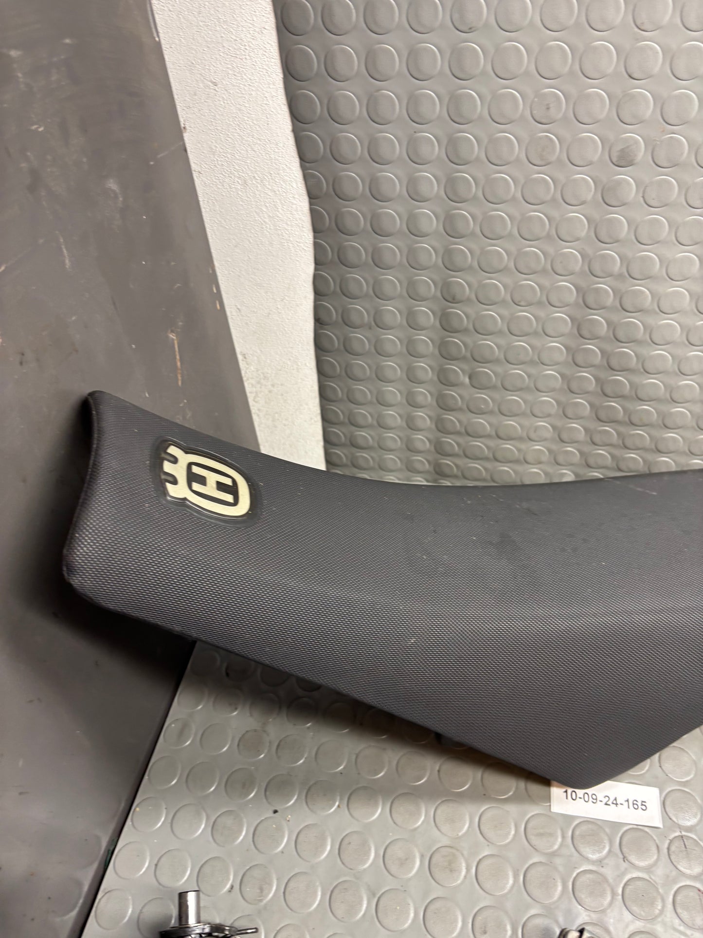 SELLA SADDLE HUSQVARNA SM WRE 125 06-2013 WR CR 125 250 300 06-2008