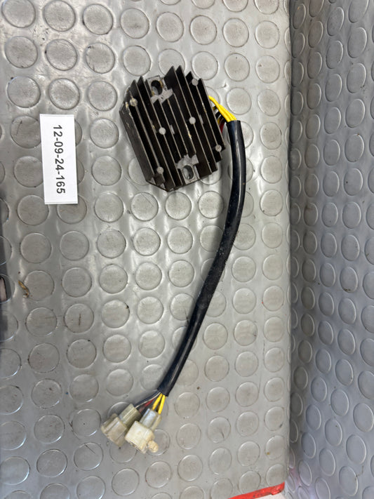 REGOLATORE DI TENSIONE HUSQVRANA SM TE 610 05-2009