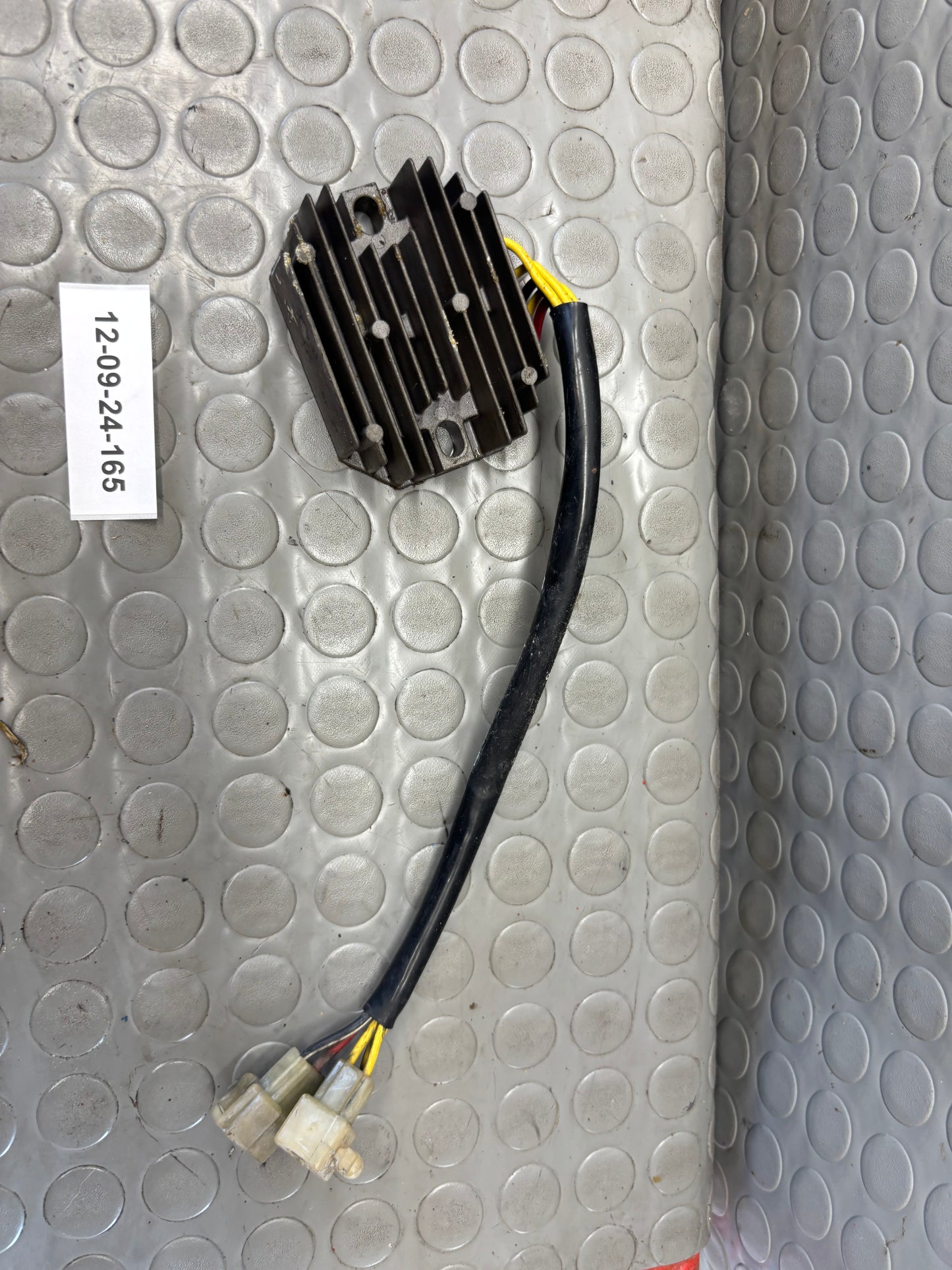 REGOLATORE DI TENSIONE HUSQVRANA SM TE 610 05-2009