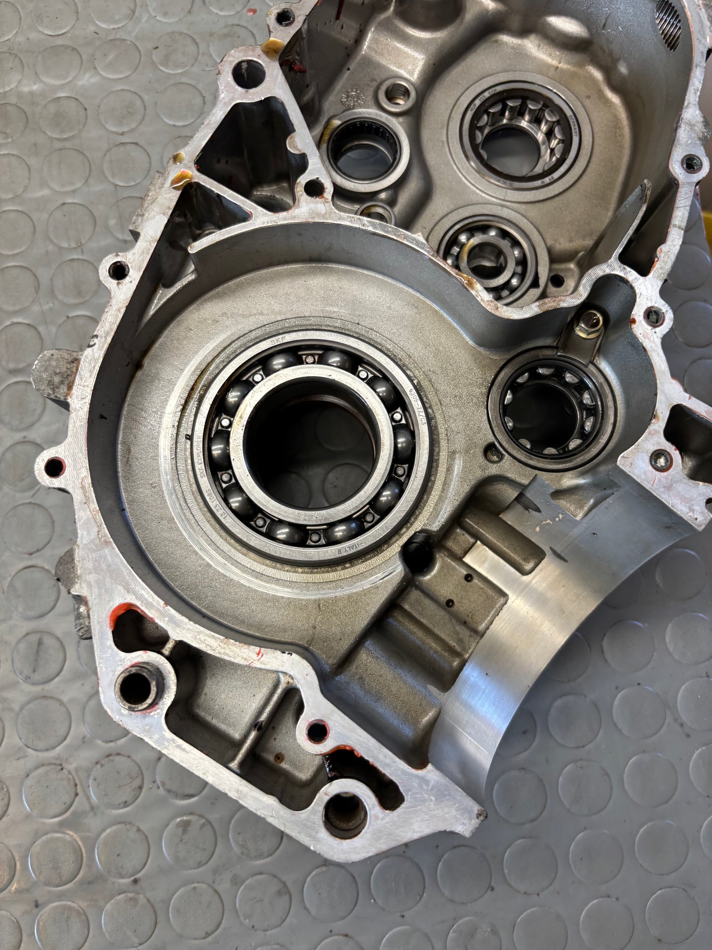 COPPIA CARTER MOTORE ENGINE CRANKCASE HUSQVARNA SM TE 610 05-2009