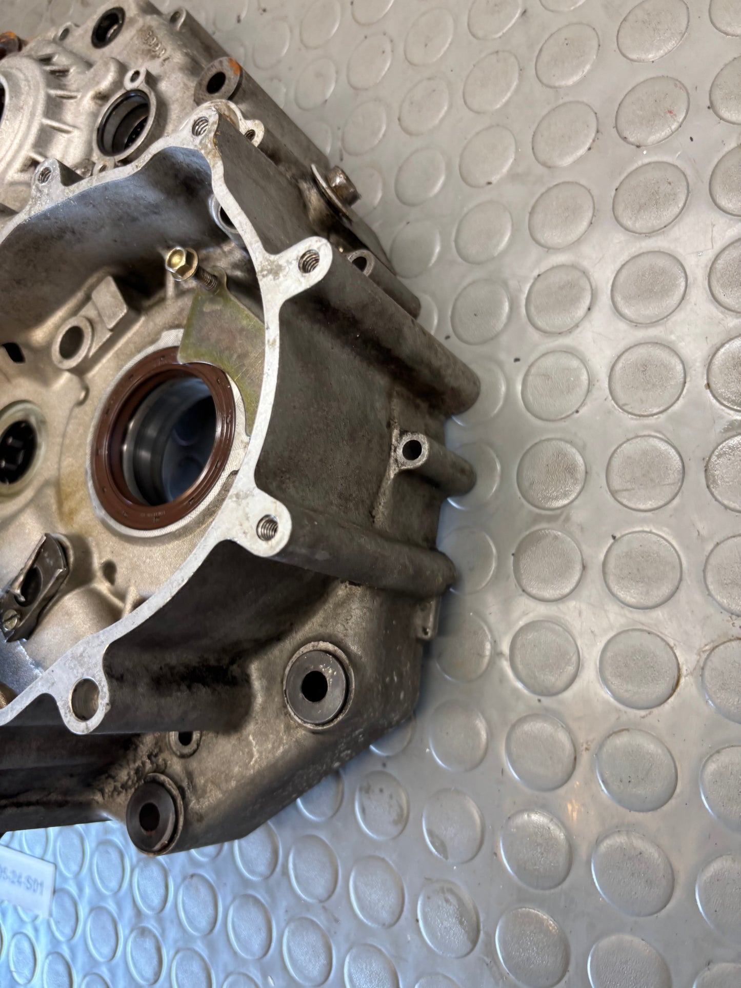 COPPIA CARTER MOTORE ENGINE CRANKCASE HUSQVARNA SM TE 610 05-2009