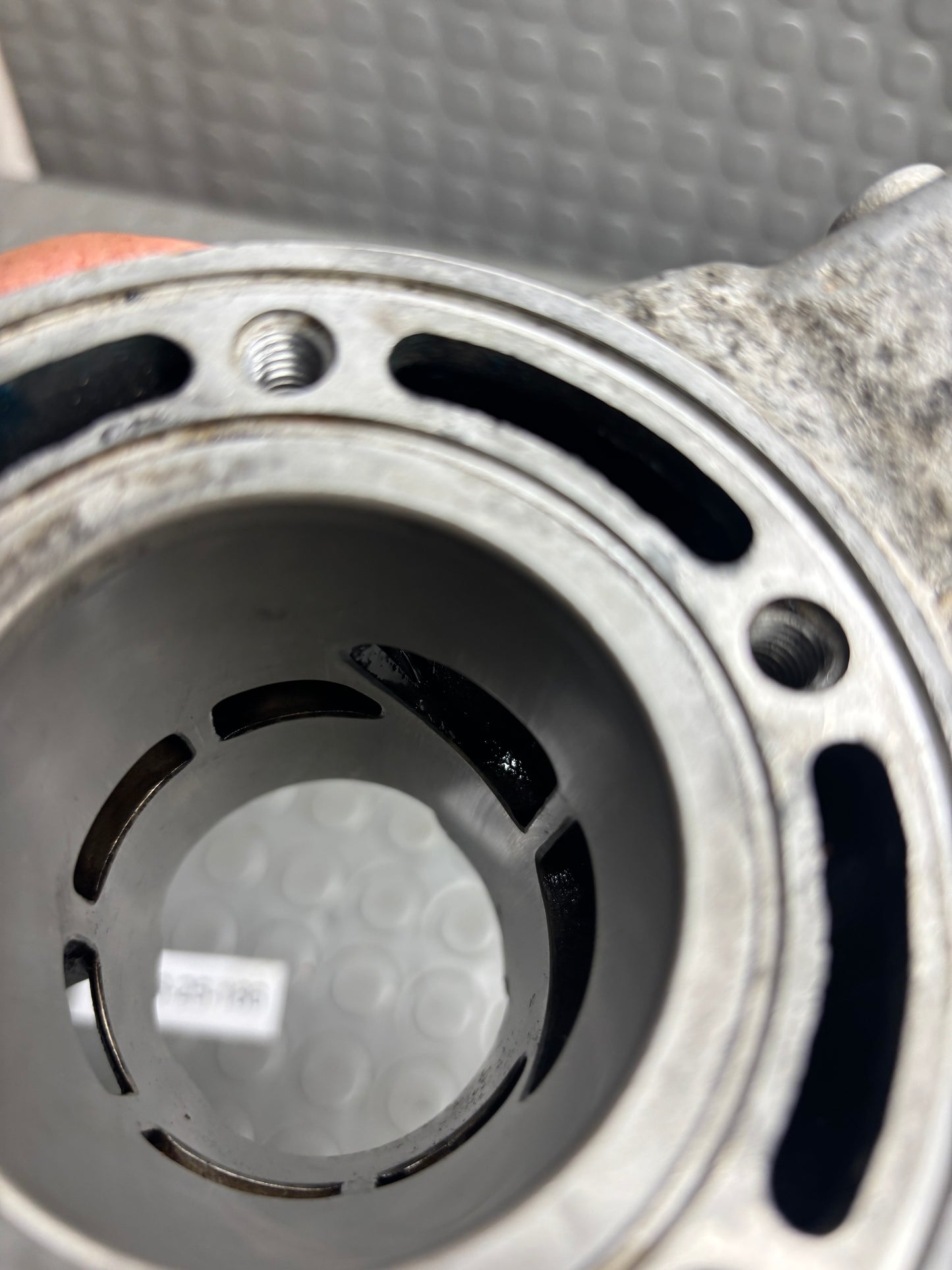 CILINDRO 5 TRAVASI + PISTONE HUSQVARNA WR CR 125 08-2013