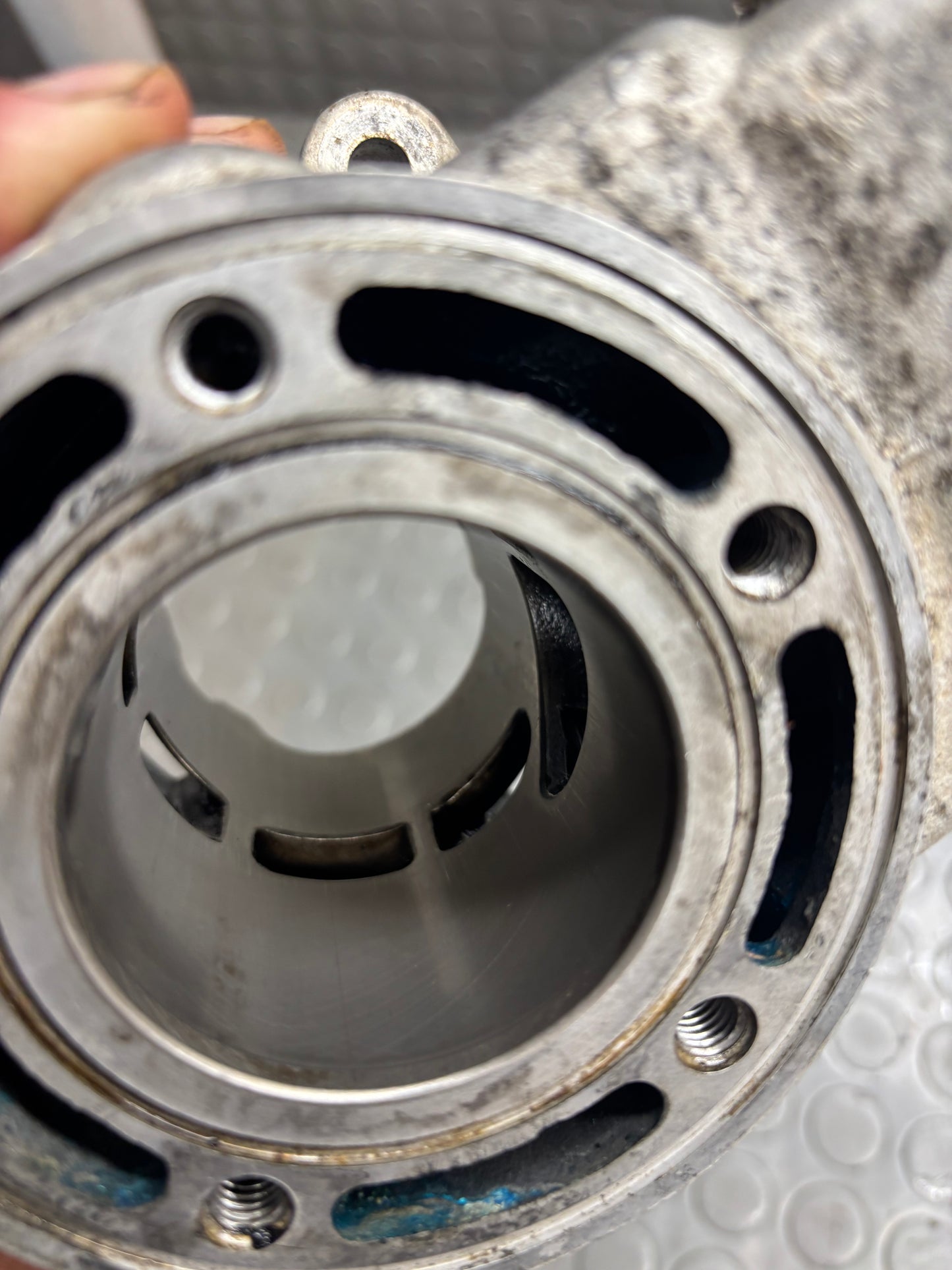 CILINDRO 5 TRAVASI + PISTONE HUSQVARNA WR CR 125 08-2013